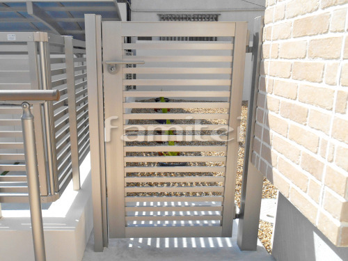 ��������� LIXIL�ꥯ���� �ץ쥹��3�� 06-10 �ҳ��� TOEX�ȥ��å���