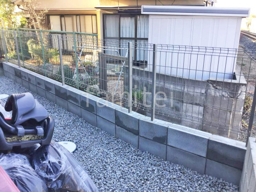 ブロック塀 (化粧ブロック) 太陽エコブロックス 普通CB スチールメッシュ フェンス YKKAP イーネット3F型 スチール柱 境界・メッシュ