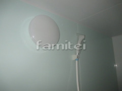 �ۥ磻�ȥ����إå�
