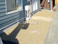 玄関アプローチ