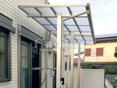 洗濯干し屋根 YKK独立式エフルージュ1階 雨水タンク