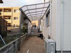 雨除け屋根 LIXILリクシル スピーネ 1階用 R型アール屋根 連結 目隠しパネル(前面パネル2段)