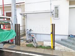 柱なし雨除け屋根 YKKソラリア1階