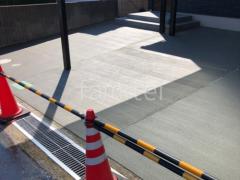 玄関アプローチ 土間コンクリート仕上